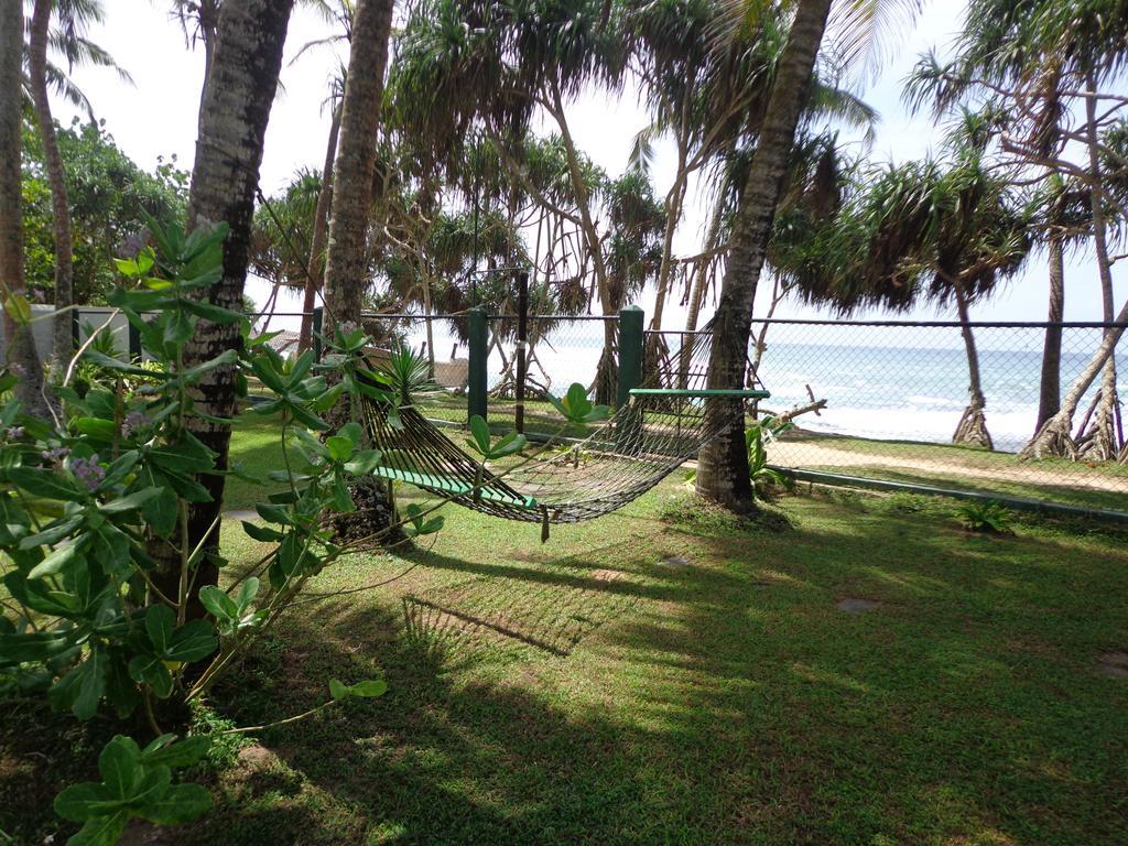 Villa Tissa Beach Resort Weligama Exterior foto